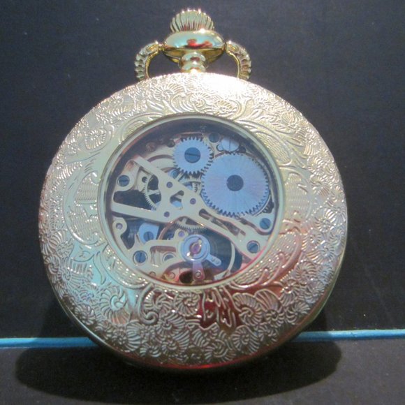 Golden Brass Filigree Geometric Winding Open Concept Pocket Watch Pendant main image 2